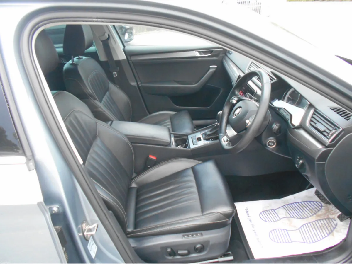 Skoda Superb SE L TDI S-A DSG (BLACK LEATHER) - Image 5