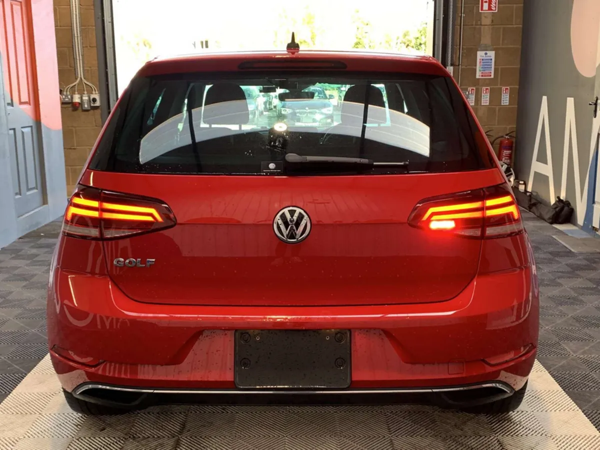 Volkswagen Golf 2019 Golf TSI Comfort Line / 42k K - Image 5