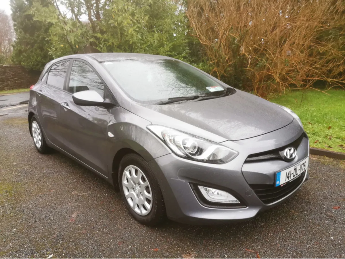 Hyundai i30 1.4 DSL CLASSIC 4DR - Image 1