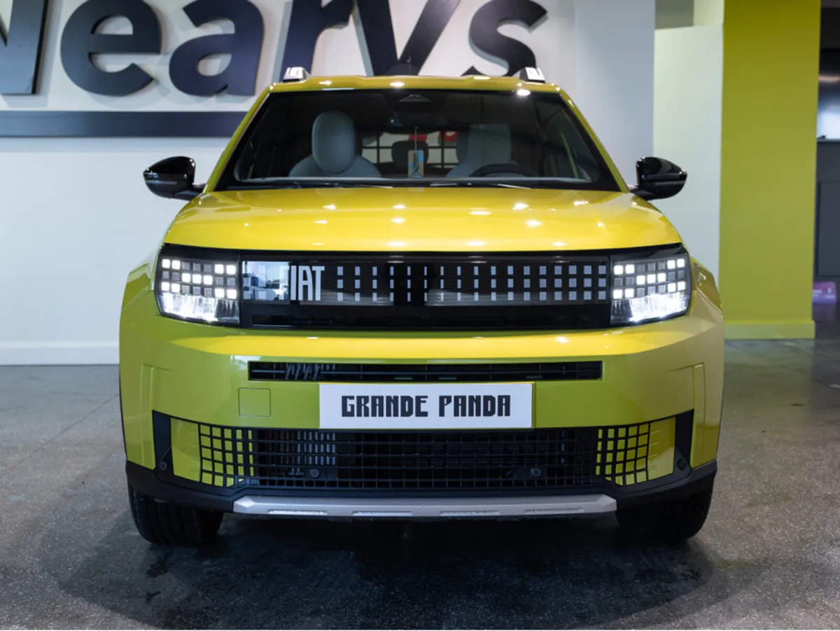 Fiat Grande Panda ICON / LA PRIMA - Image 2