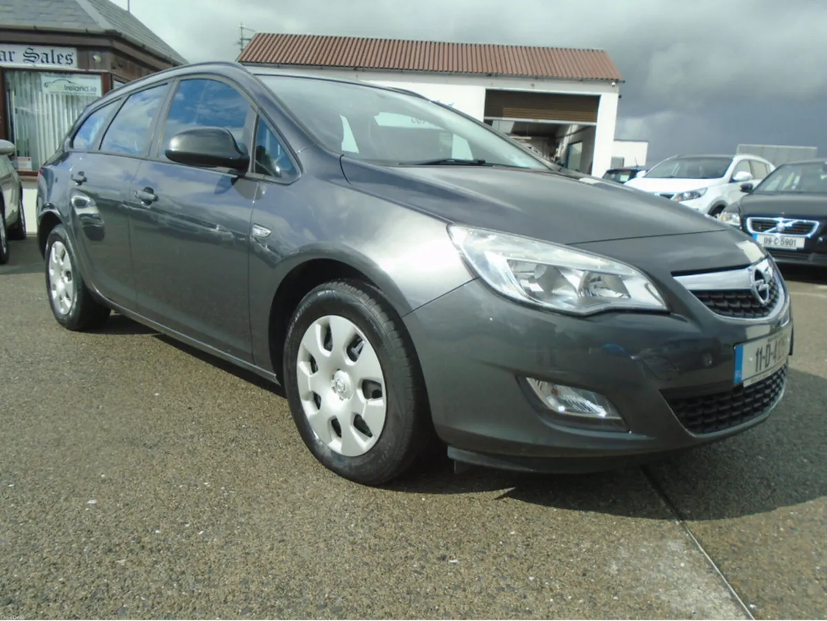 Opel Astra S 1.7 CDTI 110PS ECOFLEX 5DR - Image 2
