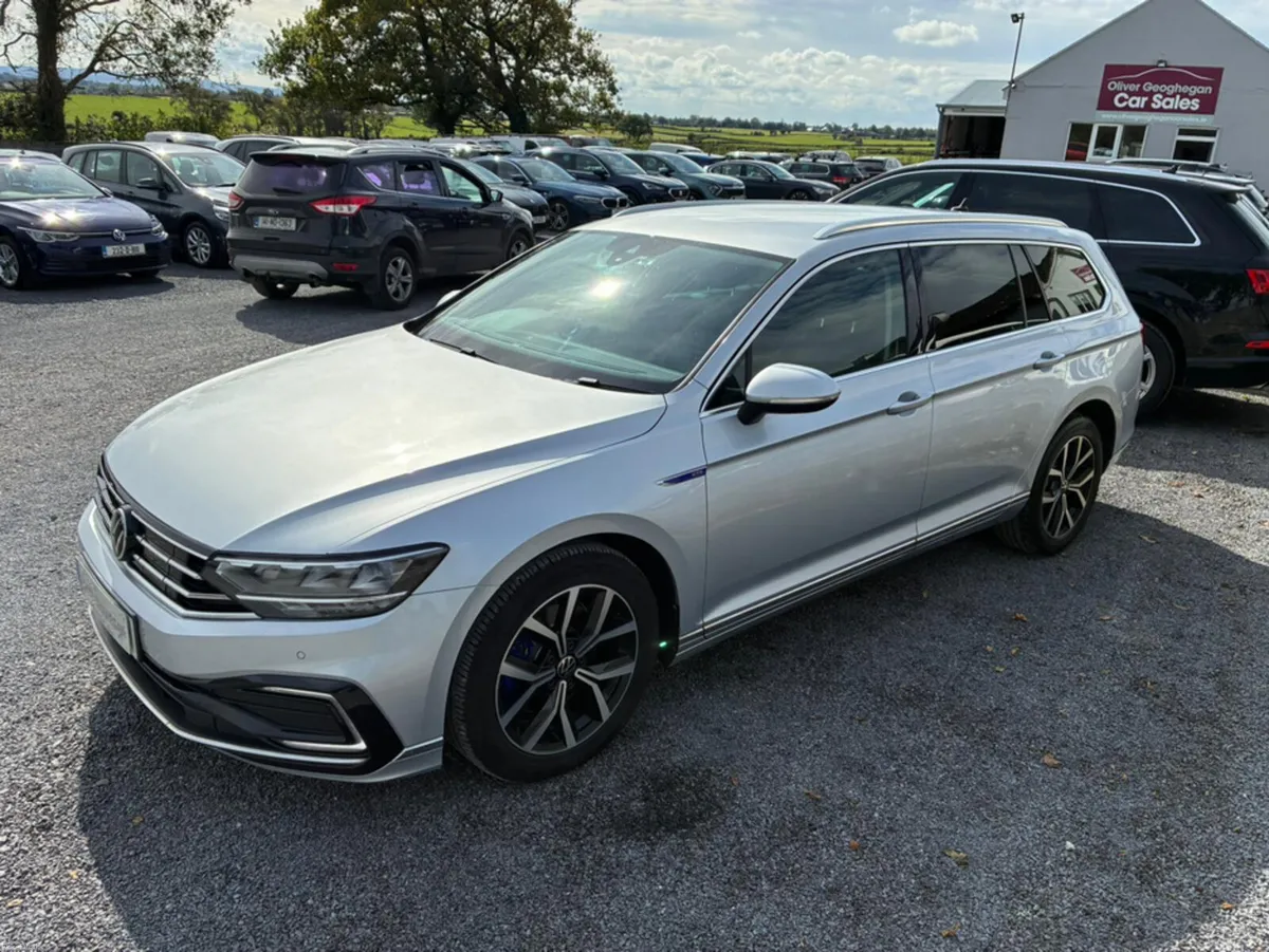 Volkswagen Passat GTE S-A 1.4 TSI 13kWh (PLUG IN H - Image 4