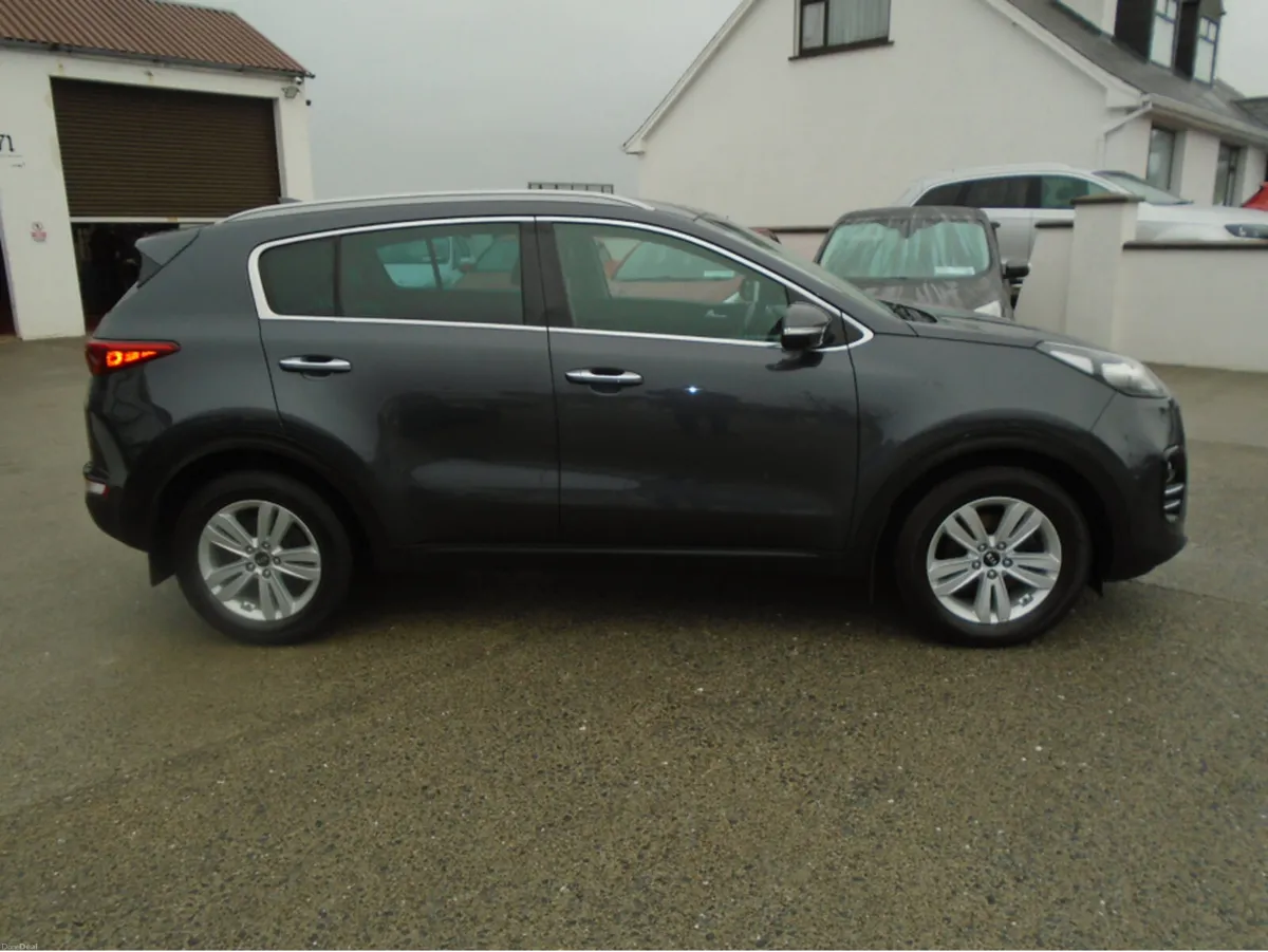 Kia Sportage EX 5DR - Image 4