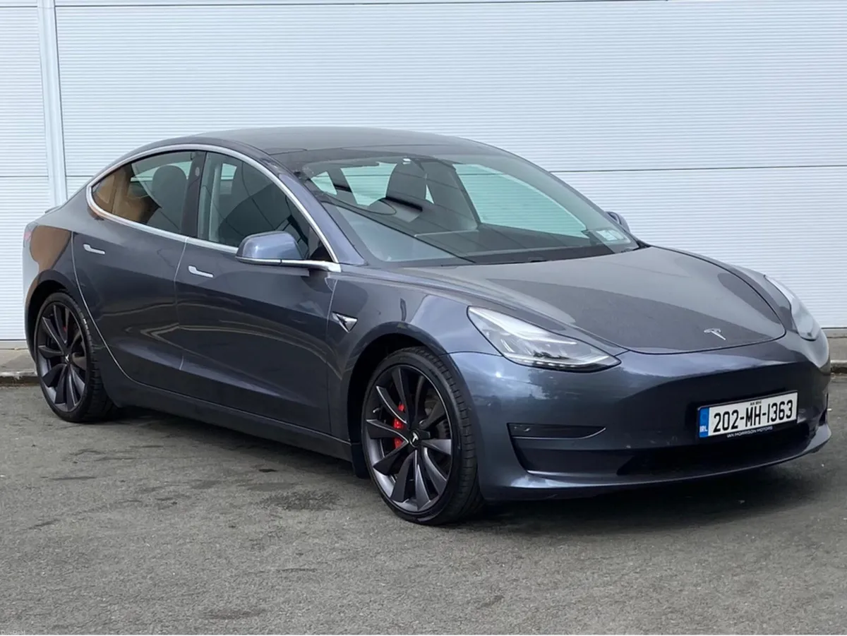Tesla Model 3 PERFORMANCE DUAL MOTORS 4DR AUTO - Image 1