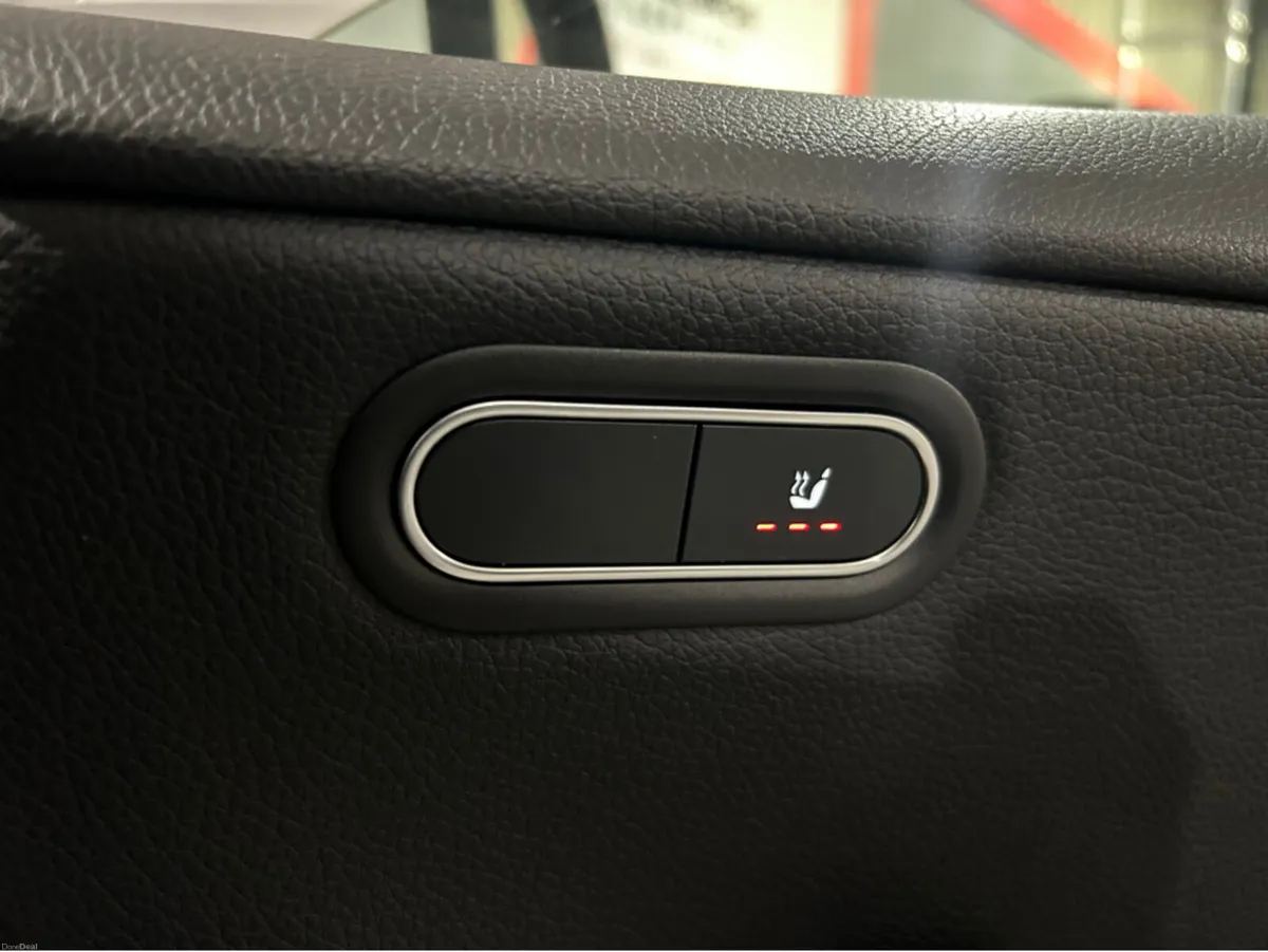 Mercedes-Benz A-Class SE D AUTO - Image 4