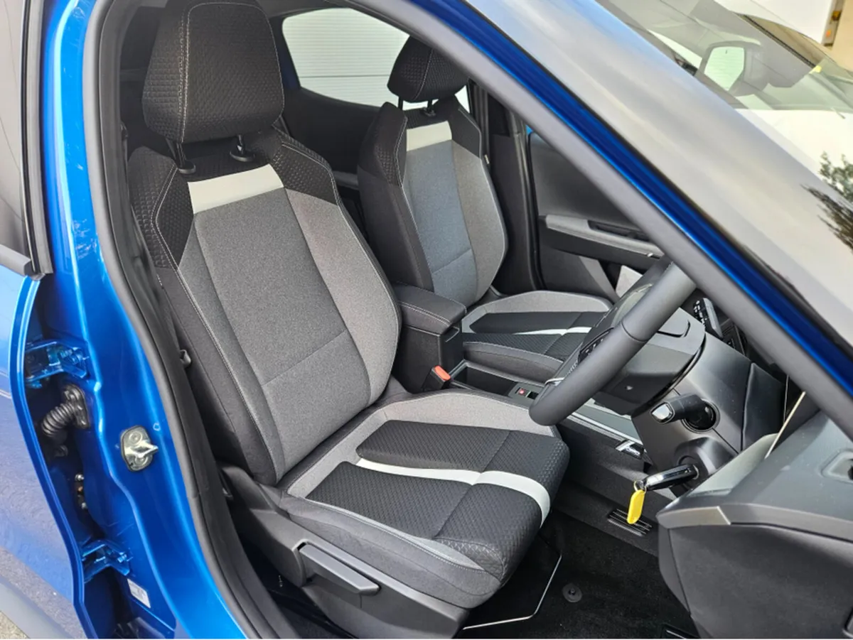 Opel Frontera GS 1.2 HYBRID 136PS - Image 6