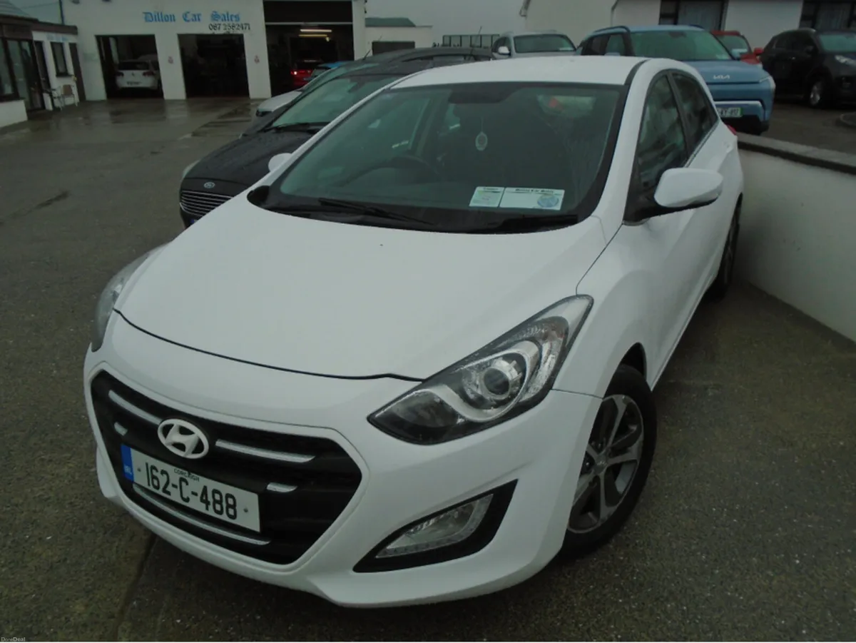 Hyundai i30 1.6 DELUXE 5DR - Image 3