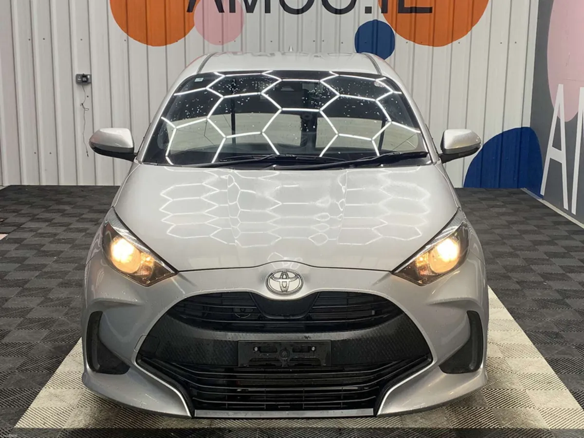 Toyota Yaris ONLY €15950! Toyota Yaris X 1.0  / Re - Image 2