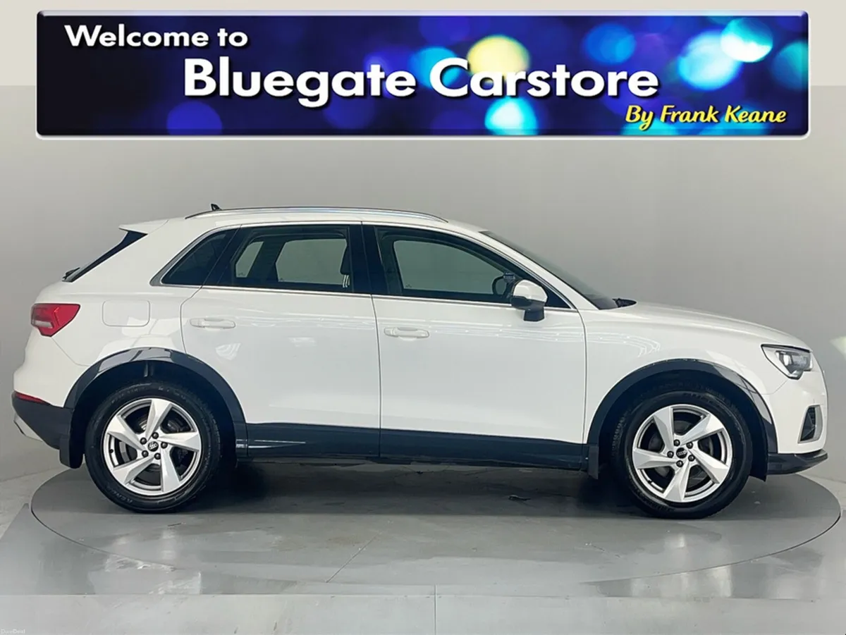 Audi Q3 35 TDI 150 S-TRONIC SE 4DR AUTO 40**BLACK - Image 3