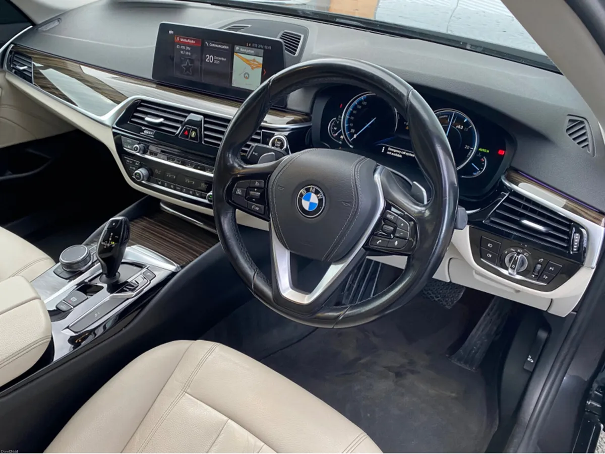 BMW 5-Series 520D SE 4DR AUTO - Image 2