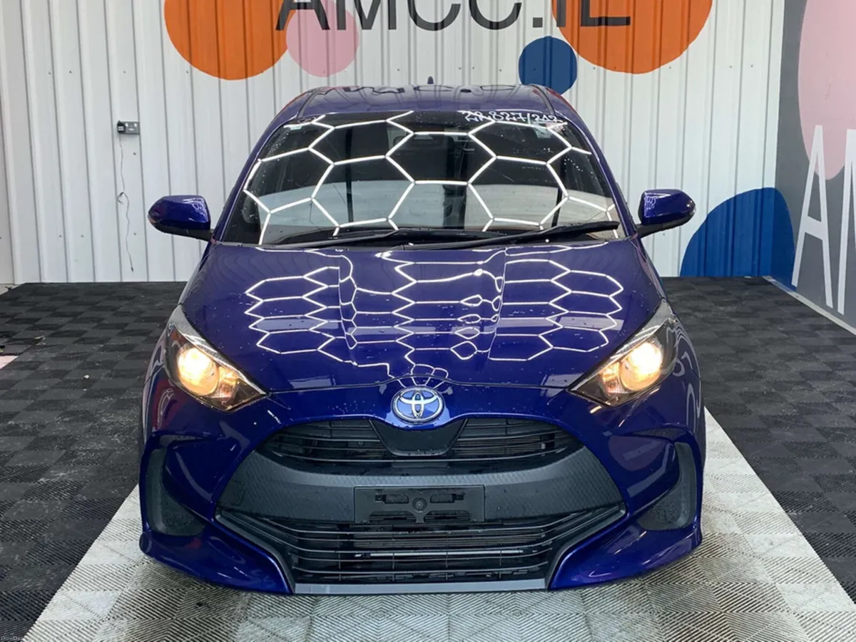 Toyota Yaris ONLY €18950 Toyota Yaris 1.0 Automati - Image 2