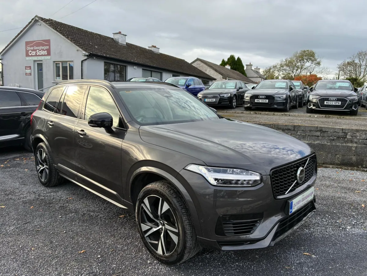 Volvo XC90 T8 PHEV PLUS (DARK THEME) AWD  AUTO 455 - Image 1