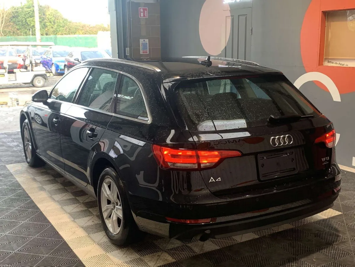 Audi A4 2017 A4 Avante 1.4 TFSI / Reverse Camera / - Image 5