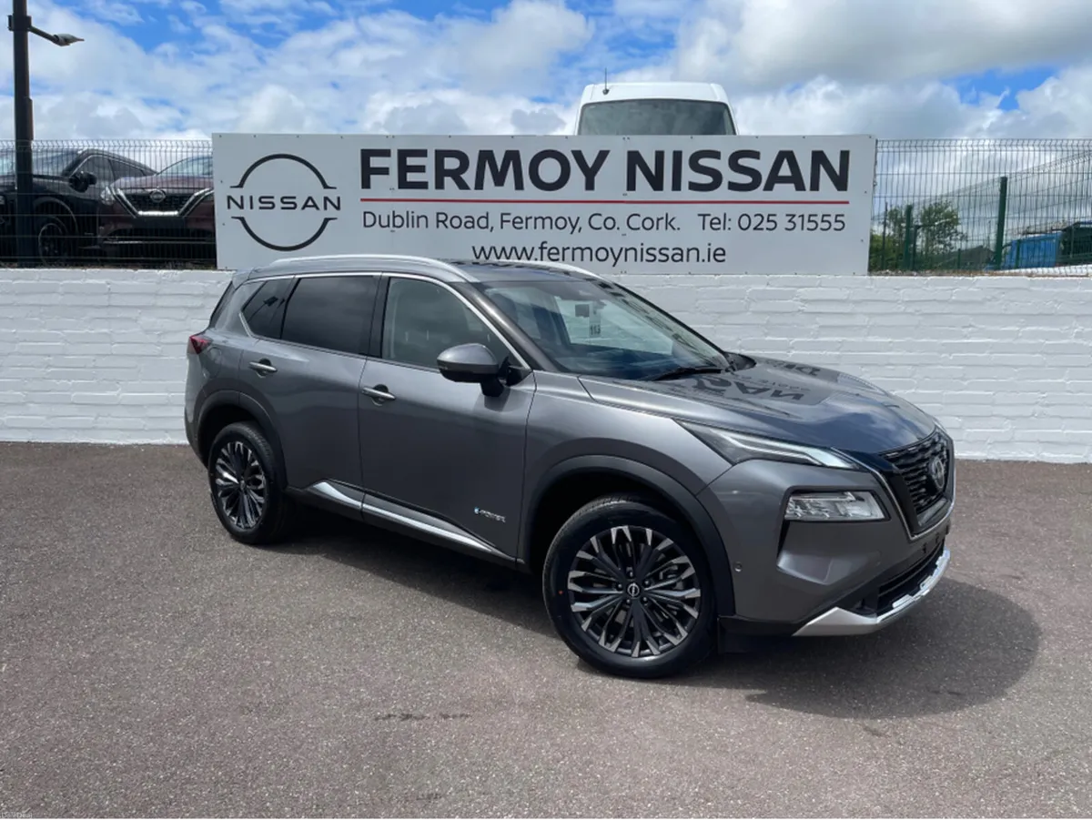Nissan X-Trail SVE Leather Automatic HYBRID - Image 6