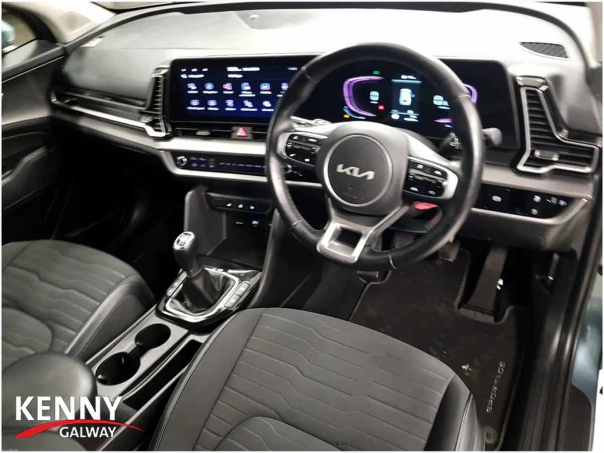 Kia Sportage MANUAL 5DR - Image 2