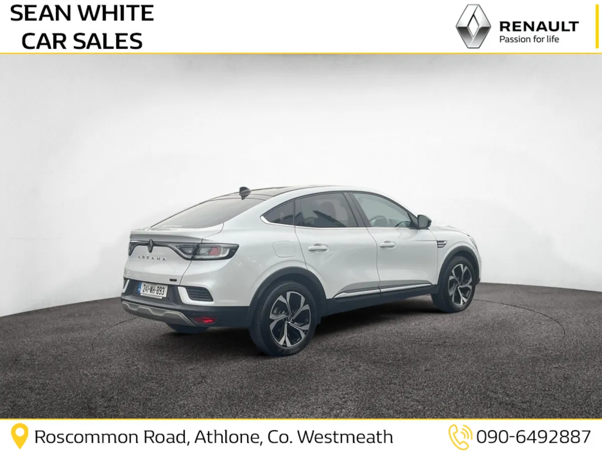 Renault Arkana TECHNO E-TECH HYBRID 14 - Image 4