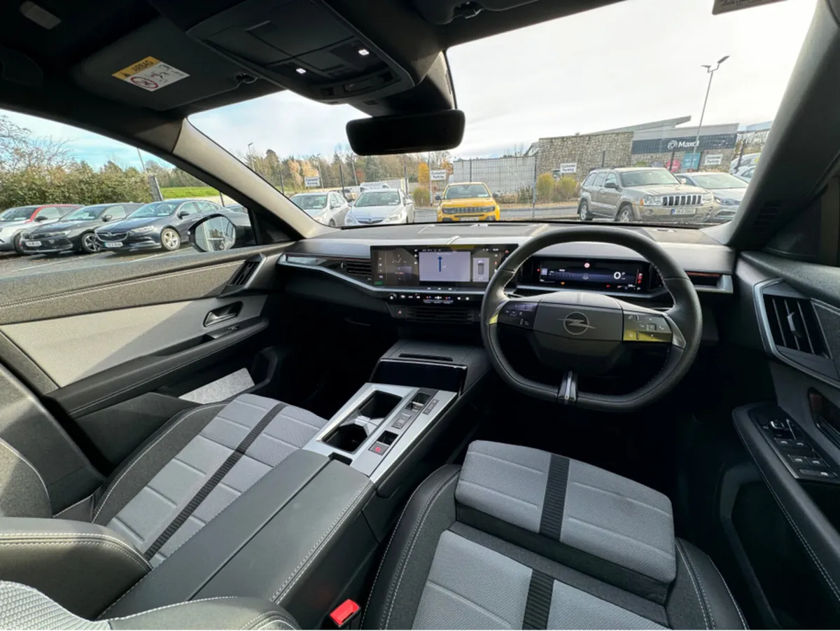 Opel Grandland GS | 1.2 MHEV - Image 3