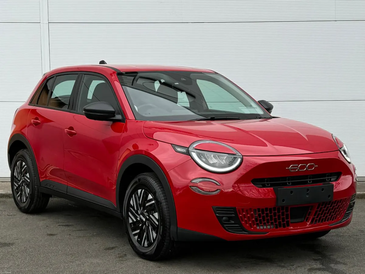 Fiat 600 1.2 MHEV | 100hp | eDCT 6 - Image 1