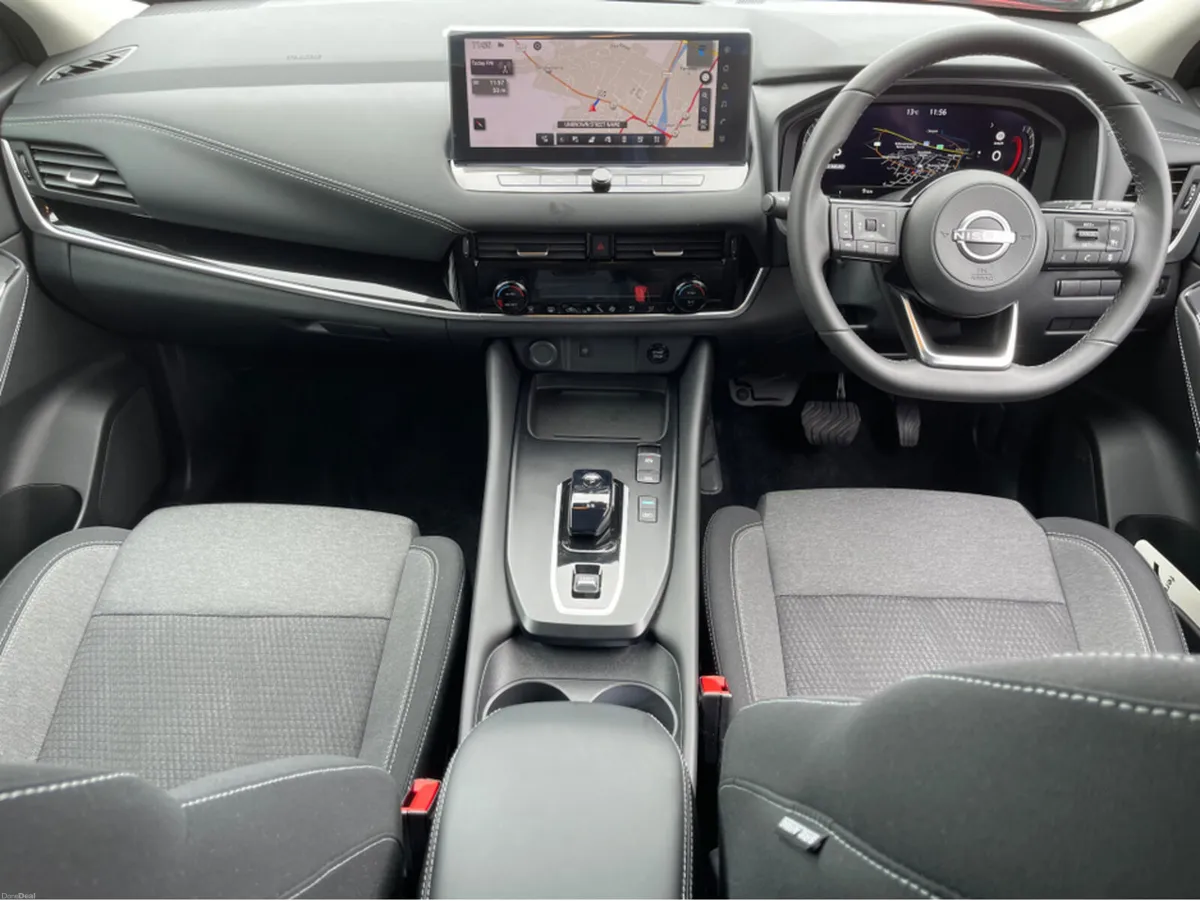 Nissan Qashqai SV Premium Hybrid - Image 3