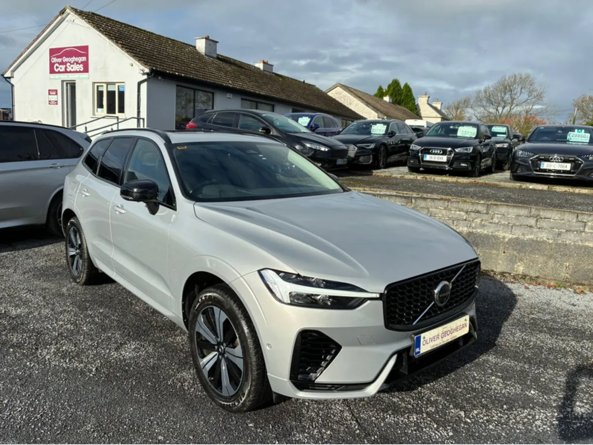 Volvo XC60 T6 PHEV PLUS DARK AWD AUTO - Image 1