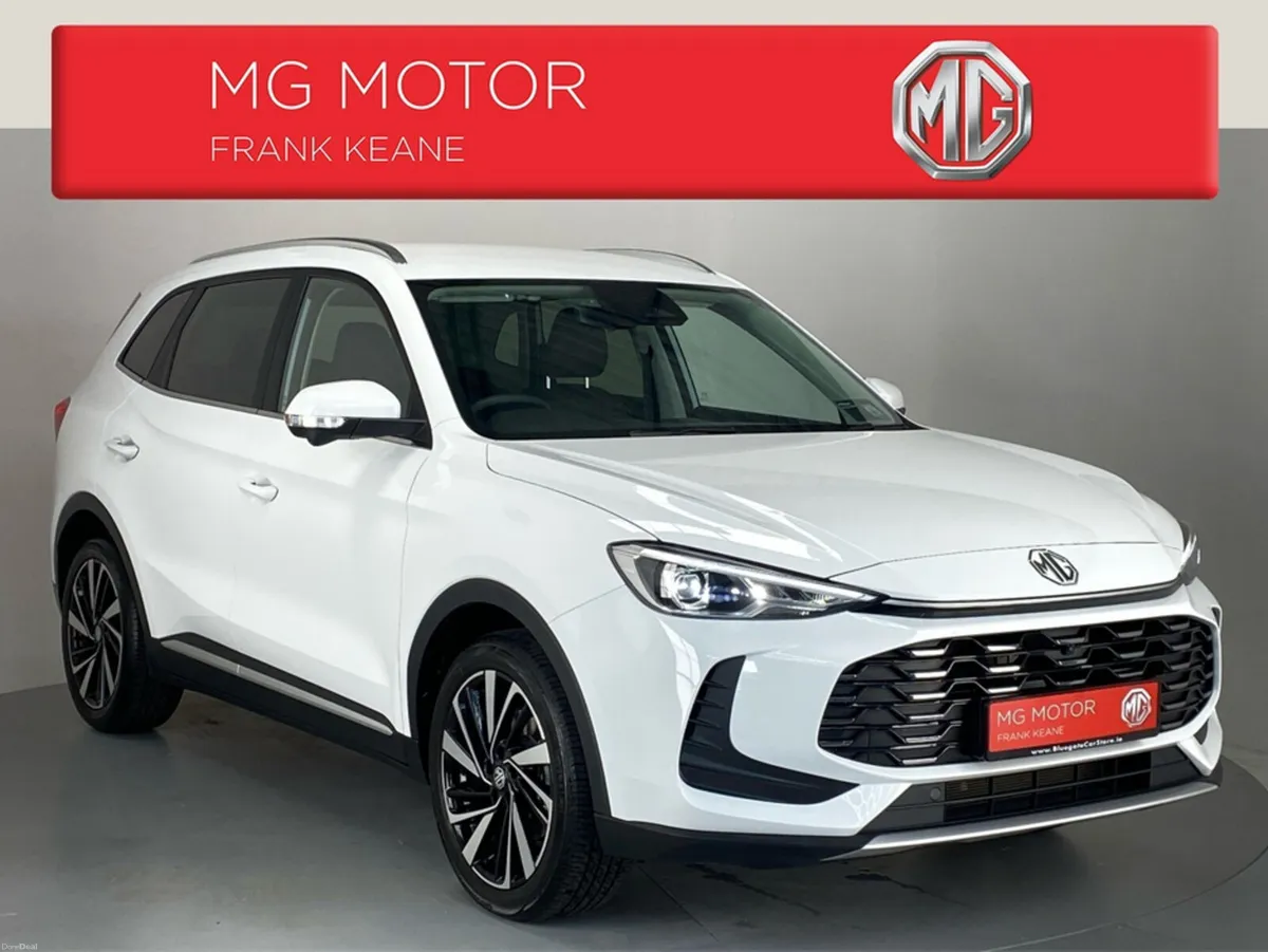 MG ZS EXCLUSIVE HEV**FULL BLACK LEATHER INTERIOR** - Image 1