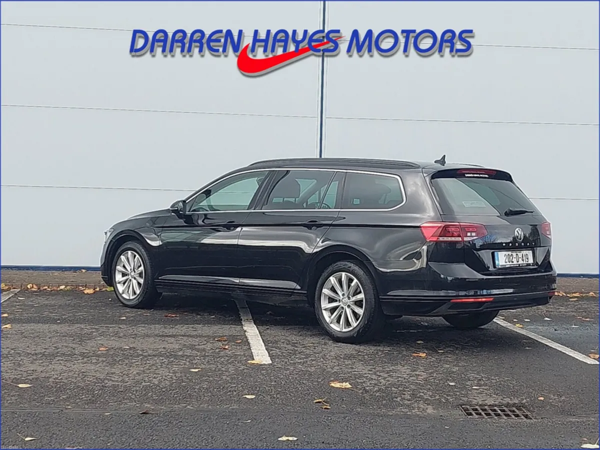 Volkswagen Passat BUSINESS 2.0 TDI MANUAL 6SPEED F - Image 6