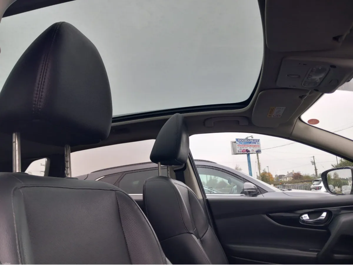 Nissan Qashqai 1.6 DSL SV CVT PREMIUM E6 4DR - Image 6