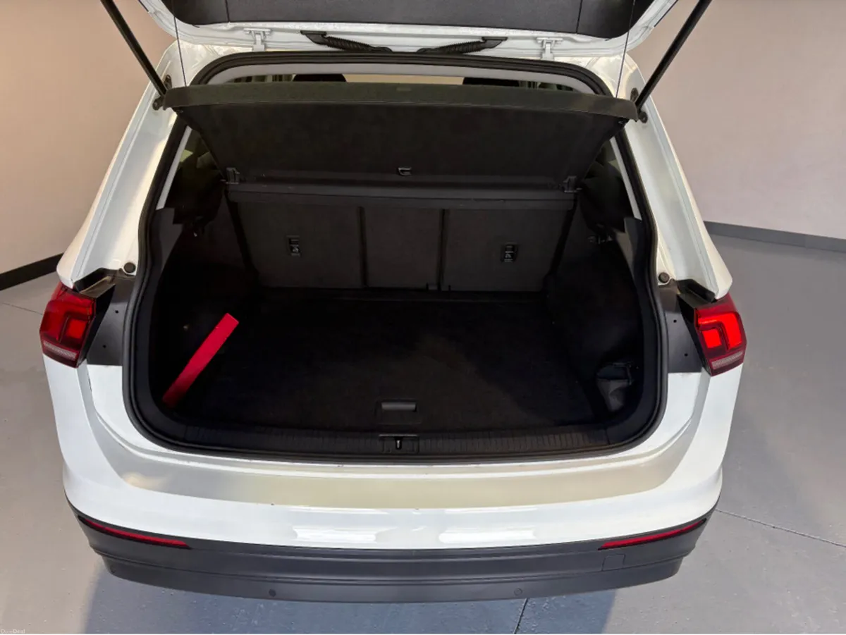 Volkswagen Tiguan 2,0 TDI 150HP AUTO - VERY CLEAN - Image 6