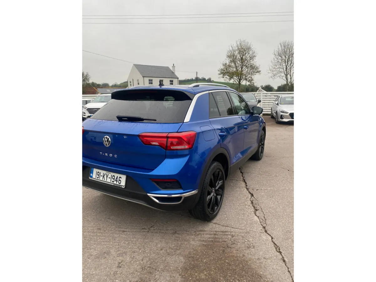 Volkswagen T-Roc DESIGN 2.0 TDI D7F 150HP 5DR AU - Image 4