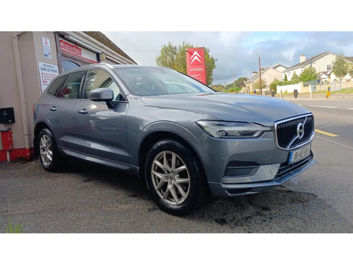 Volvo XC60 2.0 D4 MOMENTUM AWD 187BH 187BHP AUTO 5 - Image 1