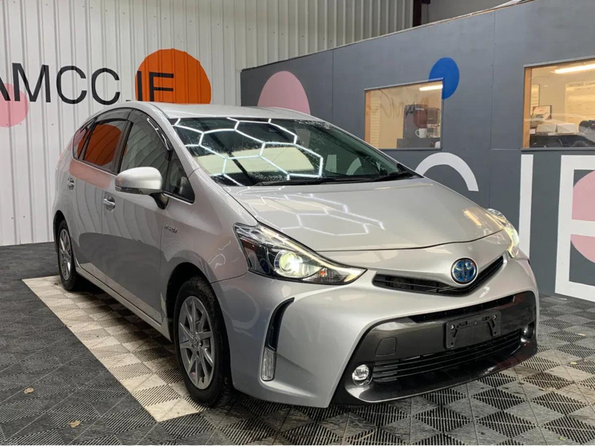 Toyota Prius 1.8 HYBRID AUTOMATIC 7 SEATER / 62k K - Image 1