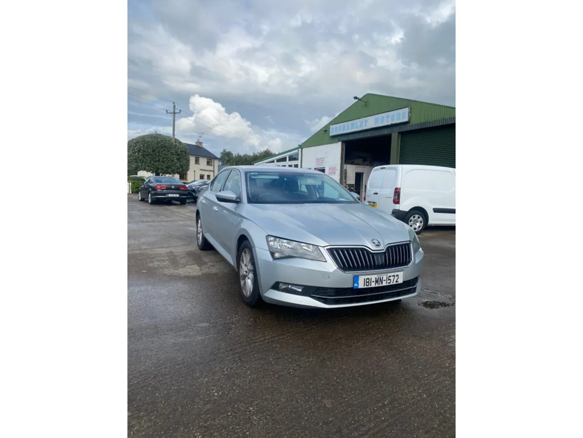 Skoda Superb 2.0 TDI SE TECHNOLOGY 15 150PS 5DR AU - Image 4