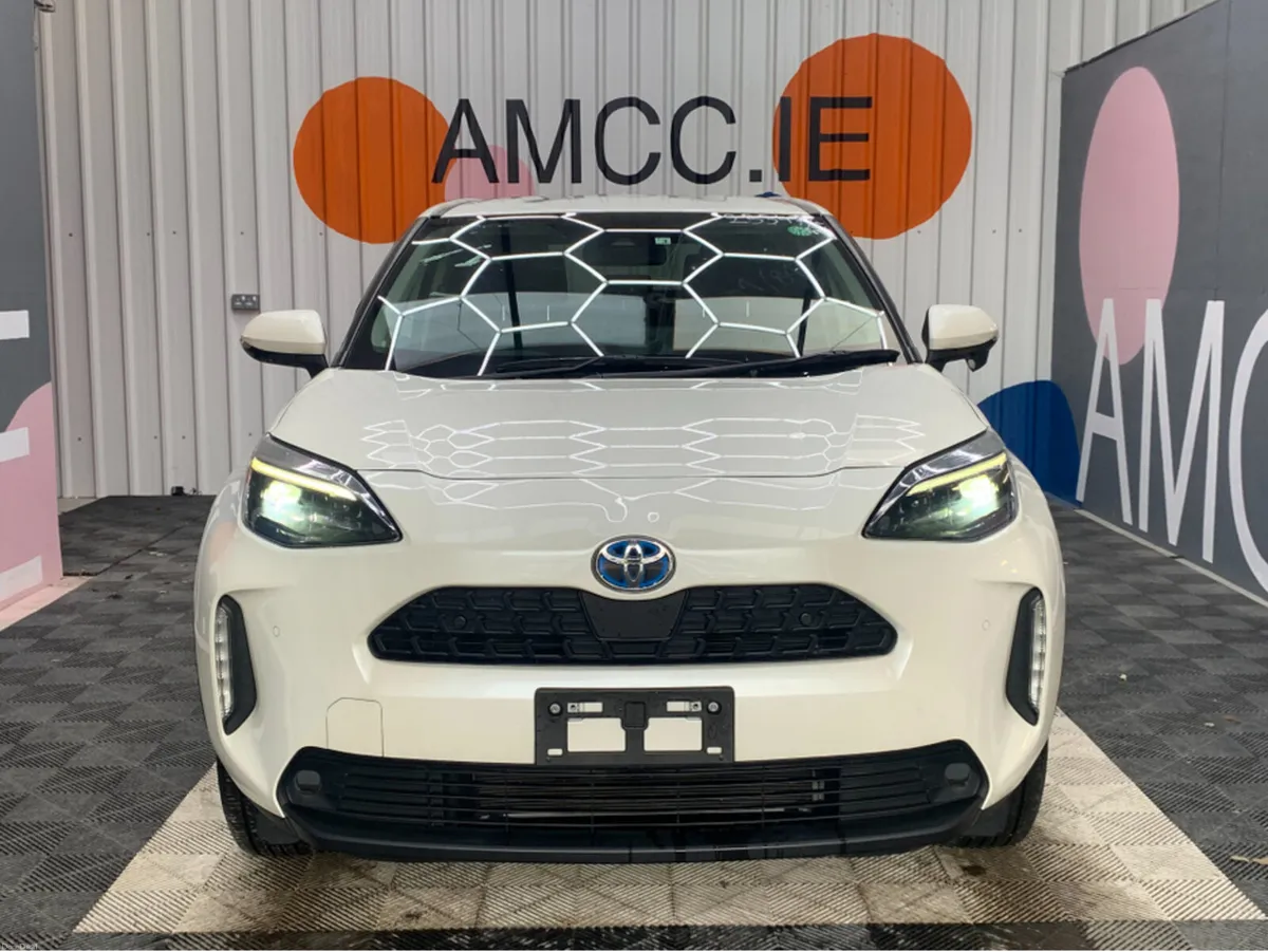 Toyota Yaris Cross ONLY €25950 YARIS CROSS 1.5 HYB - Image 2