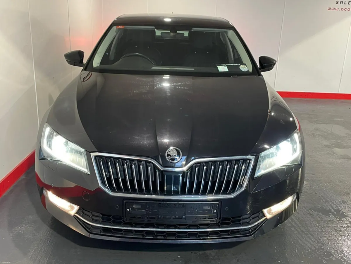 Skoda Superb STYLE 2.0 TDI 150BHP 4DR - Image 3