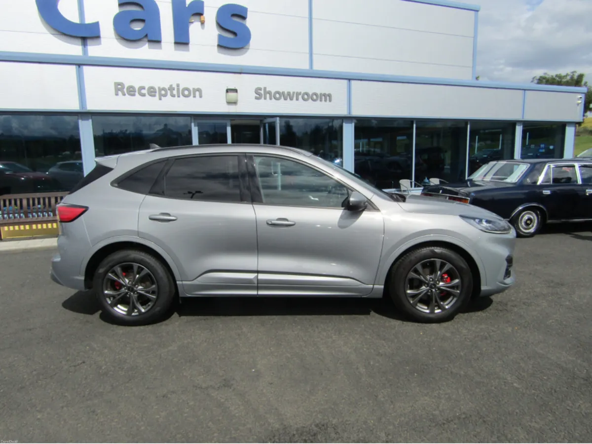 Ford Kuga ST-LINE EDITION ECOBLUE AUTOMATIC - Image 3