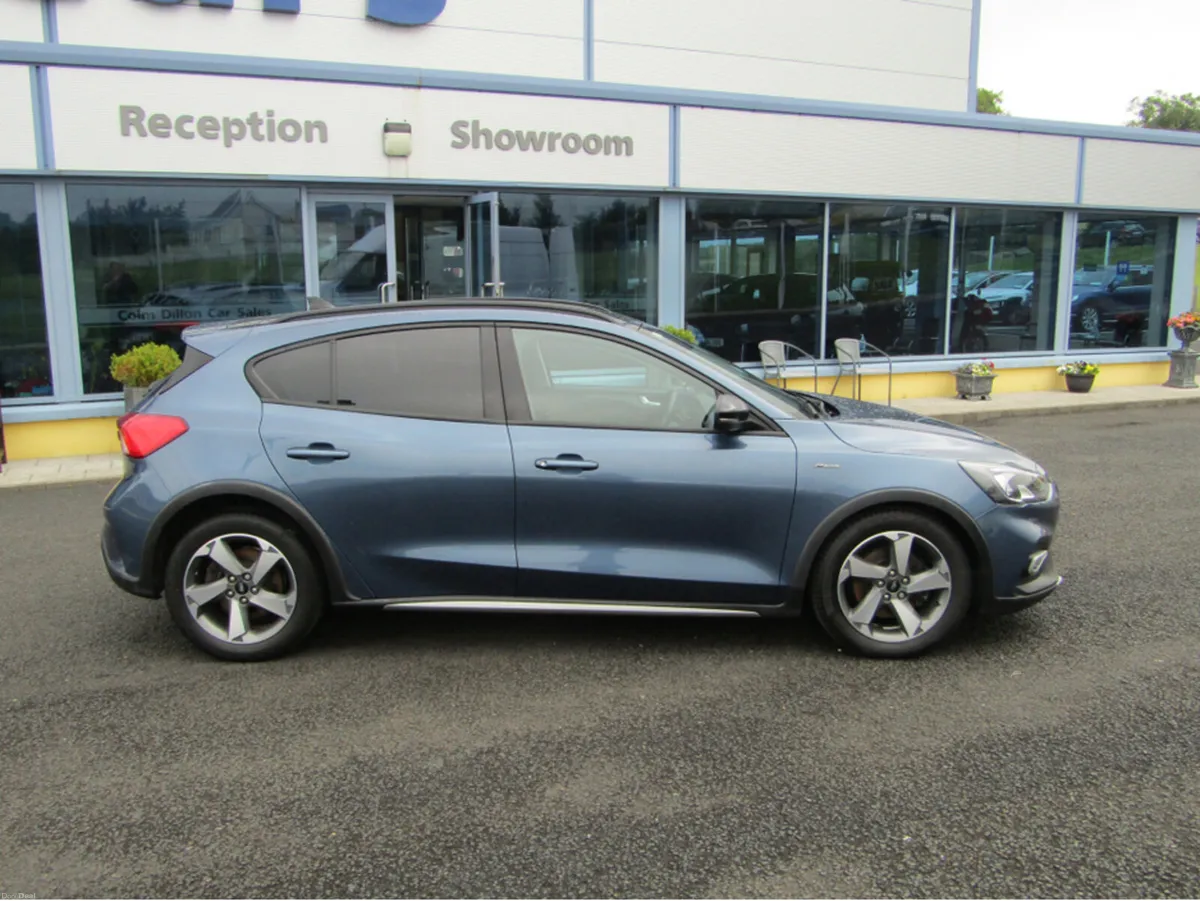 Ford Focus 1.5 TDCI ACTIVE 120PS 5DR AUTOMATIC - Image 3