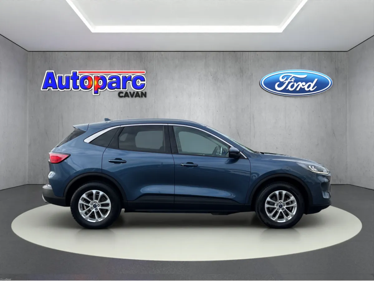 Ford Kuga TITANIUM 2.5 PHEV 225 S6.2 CT 4DR - Image 2