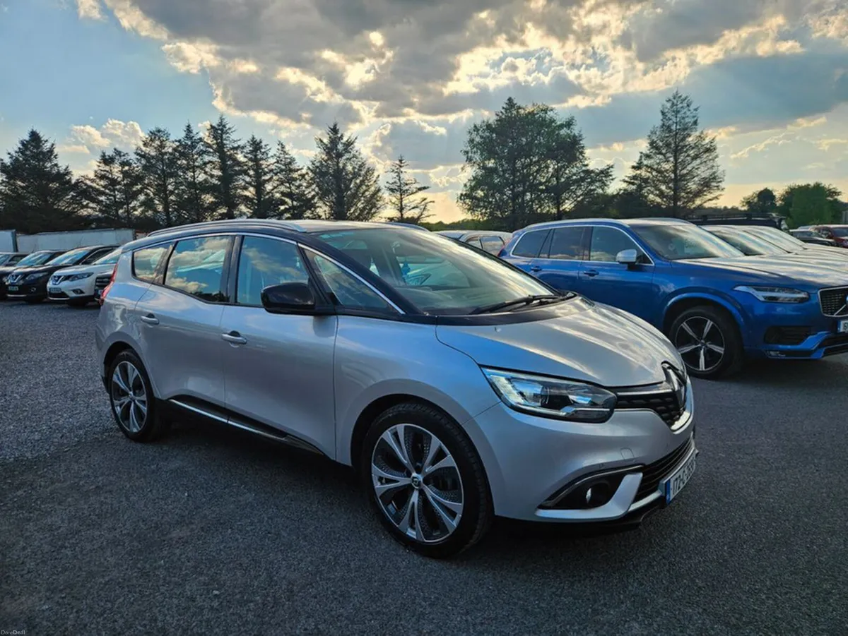Renault Scenic Dynamique NAV DCI 4DR - Image 1