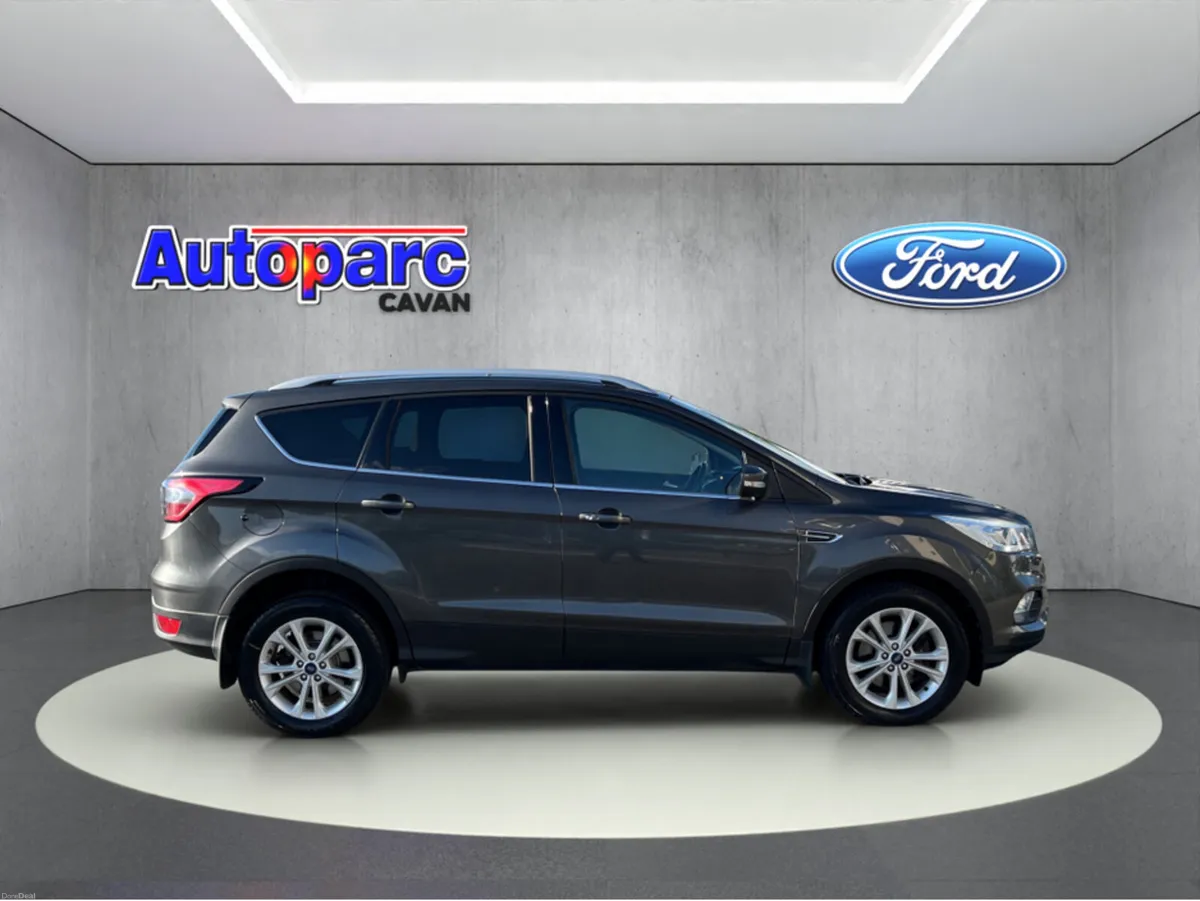 Ford Kuga 1.5 TDCI TITANIUM 120PS 2 2WD 5DR - Image 2