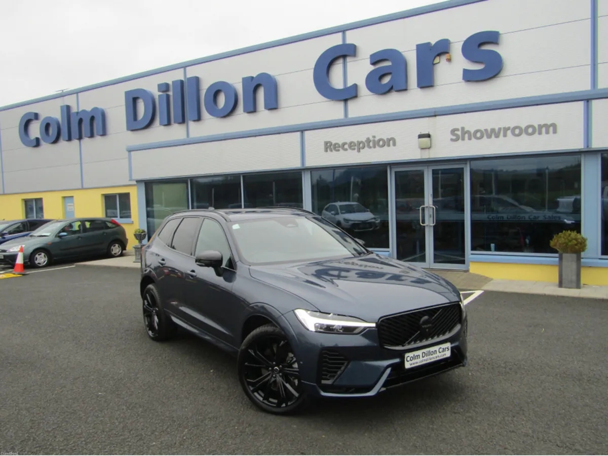 Volvo XC60 T6 BLACK EDITION PHEV - Image 1