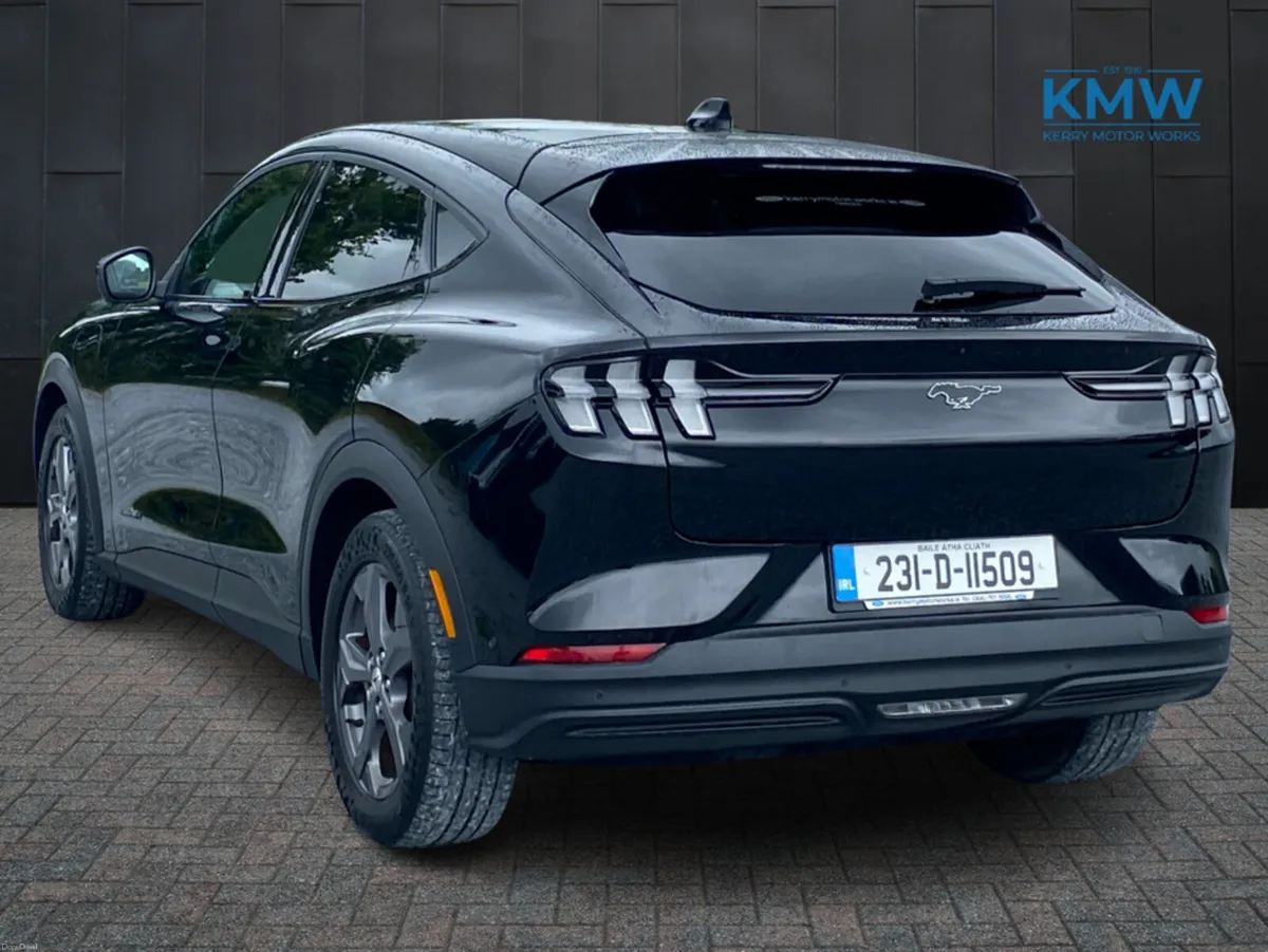Ford Mustang Mach-E RWD Extended Range - Image 4