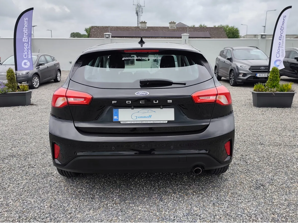 Ford Focus ZETEC TDCI - Image 3