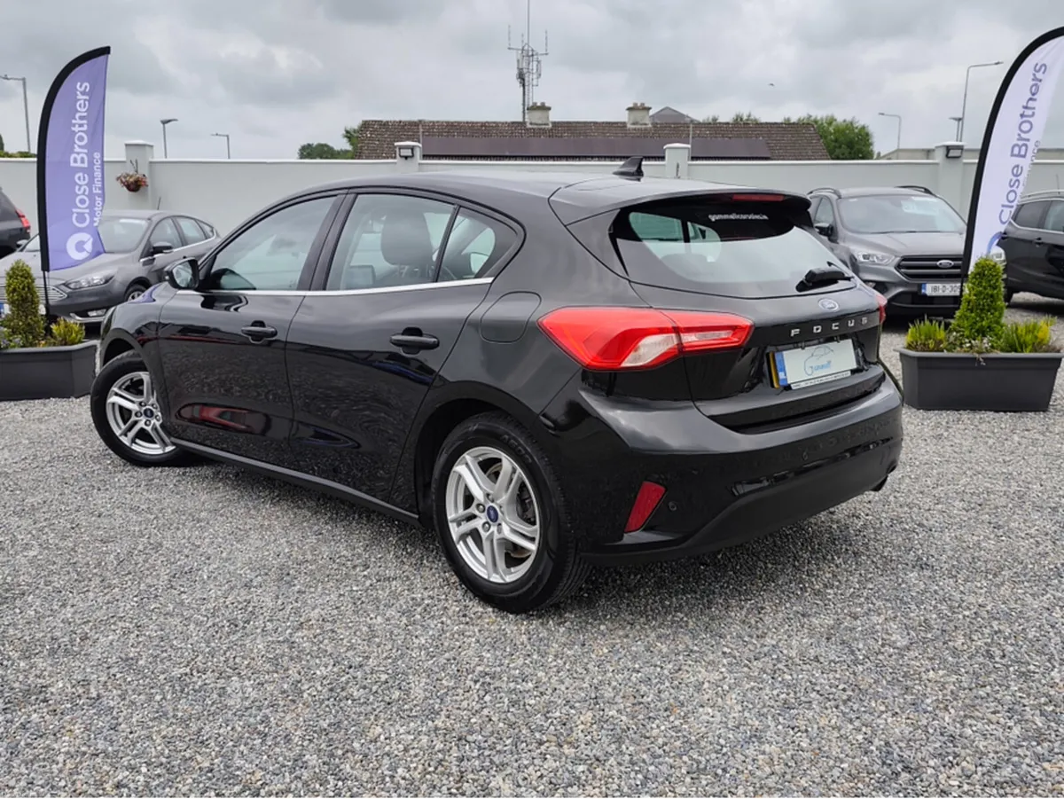 Ford Focus ZETEC TDCI - Image 4