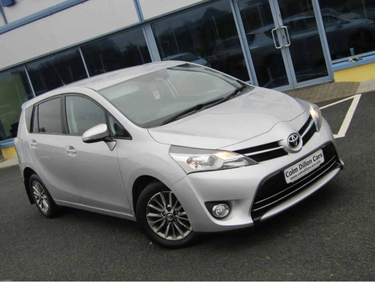 Toyota Verso 1.6 D-4D ICON TSS 5DR - Image 2