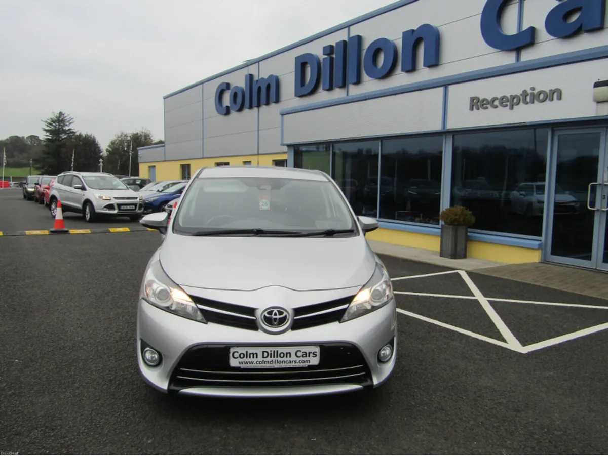 Toyota Verso 1.6 D-4D ICON TSS 5DR - Image 4