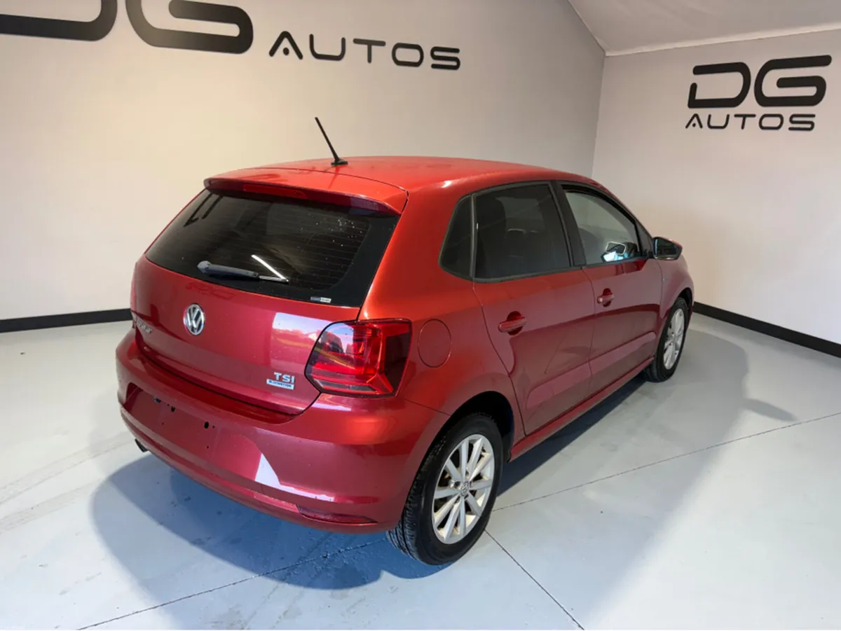 Volkswagen Polo LOUNGE MODEL- REVERSE CAMERA - Image 3