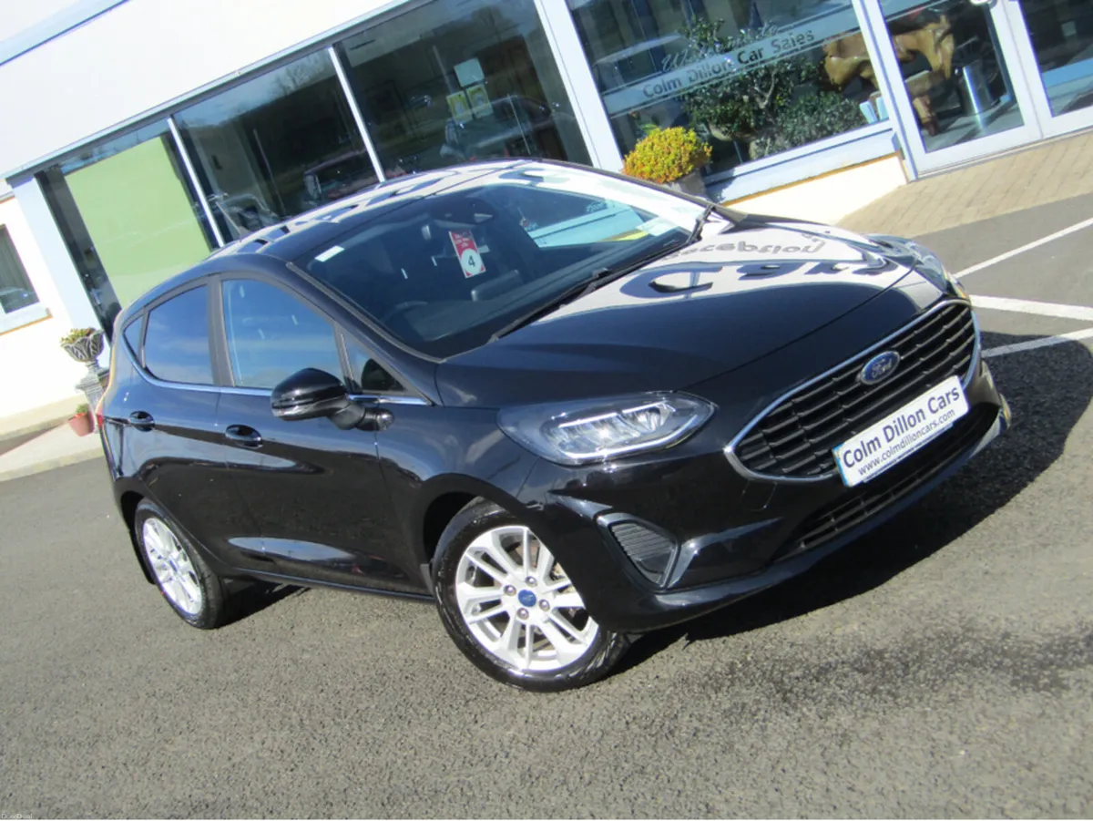 Ford Fiesta TITANIUM 1.0T 125 MHEV M6 4DR - Image 2