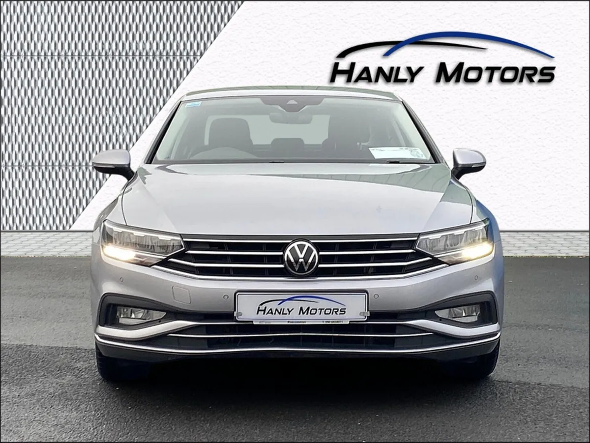 Volkswagen Passat BUSINESS 2.0 TDI MANUAL 6SPEED F - Image 2