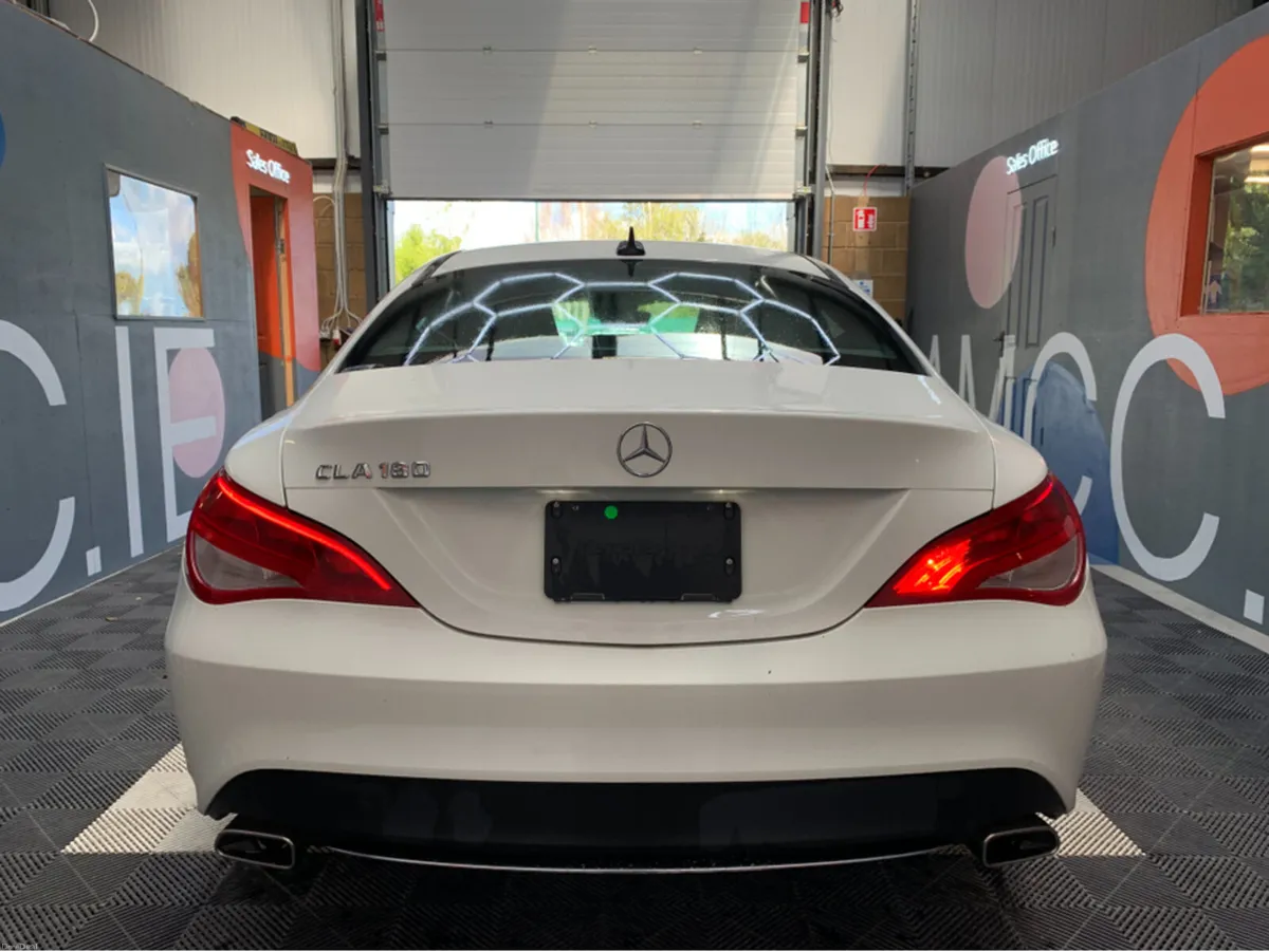 Mercedes-Benz CLA €16950 2016 AUTOMATIC CLA180 / 3 - Image 5