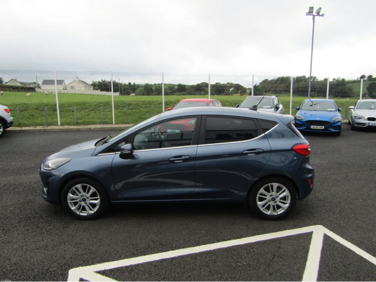 Ford Fiesta TITANIUM 1.0T 125 MHEV AUTOMATIC - Image 5